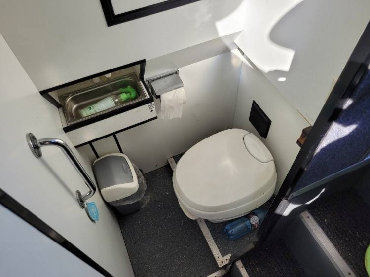 Turistinis autobusas VOLVO B12M BERKHOF AXIAL70 MOTORHOME KLIMA 3.2003: foto 26