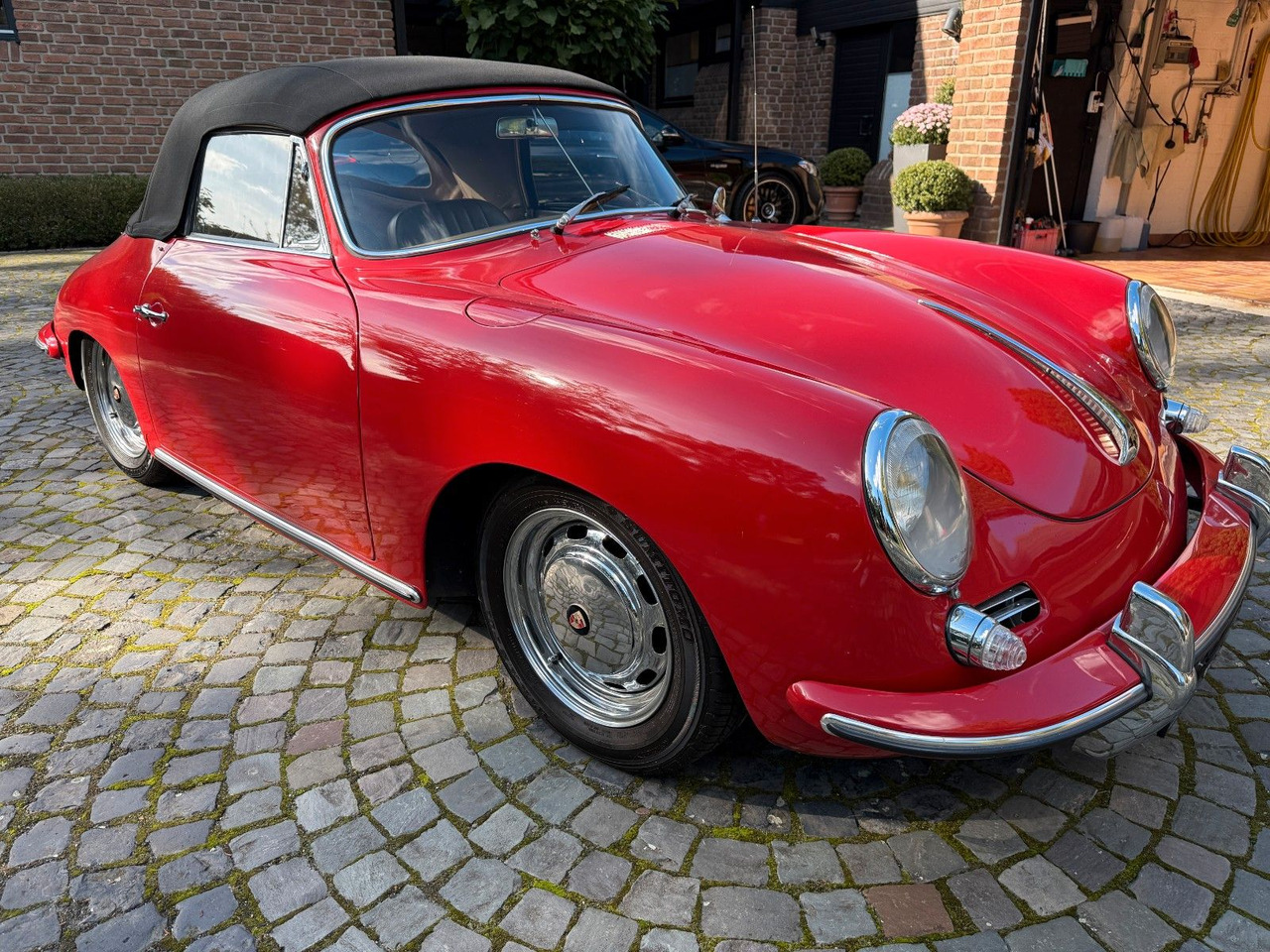 Porsche 356 C / 1600 C Reutter Cabrio Porsche 356 C / 1600 C Reutter Cabrio - Lengvasis automobilis: foto 2 Porsche 356 C / 1600 C Reutter Cabrio Porsche 356 C / 1600 C Reutter Cabrio - Lengvasis automobilis: foto 2