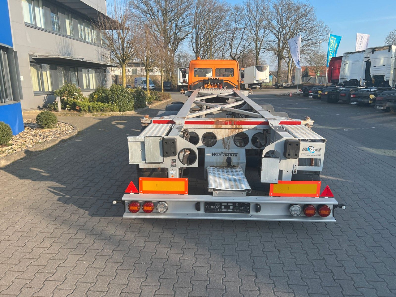 Web Trailer COS-24 AFR, 20ft Chassis Web Trailer COS-24 AFR, 20ft Chassis - Konteineris-vežimus/ Sukeisti kūną puspriekabė: foto 4 Web Trailer COS-24 AFR, 20ft Chassis Web Trailer COS-24 AFR, 20ft Chassis - Konteineris-vežimus/ Sukeisti kūną puspriekabė: foto 4