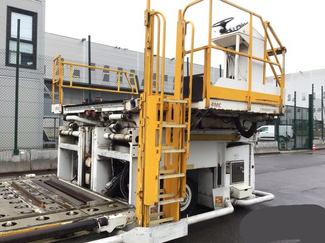 FMC loader Commander 15 Universal - Konteinerių ir padėklų krautuvas: foto 4 FMC loader Commander 15 Universal - Konteinerių ir padėklų krautuvas: foto 4