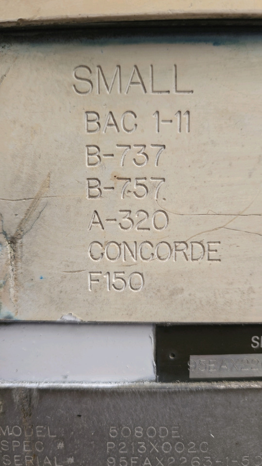 Trielectron Air conditioning ACU-5080DE - Orlaivių pagalbinė antžeminė įranga: foto 4 Trielectron Air conditioning ACU-5080DE - Orlaivių pagalbinė antžeminė įranga: foto 4