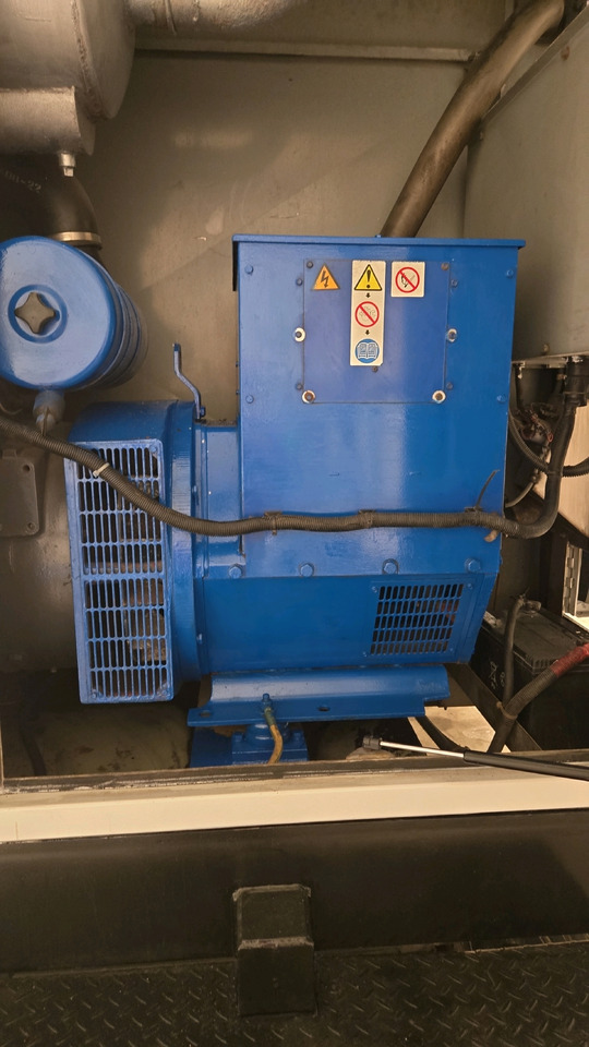 Trielectron Air conditioning ACU-5080DE - Orlaivių pagalbinė antžeminė įranga: foto 5 Trielectron Air conditioning ACU-5080DE - Orlaivių pagalbinė antžeminė įranga: foto 5