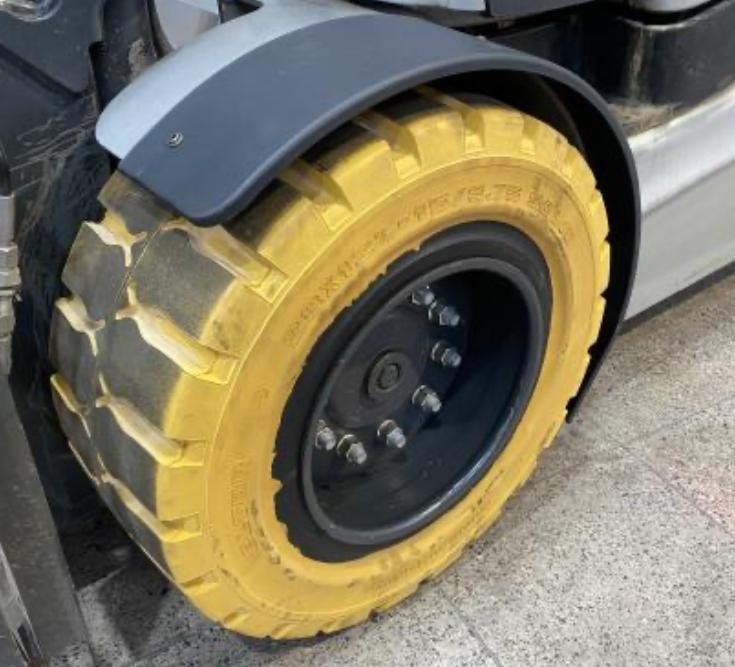 STILL RX 60-50 - Elektrinis krautuvas: foto 4 STILL RX 60-50 - Elektrinis krautuvas: foto 4