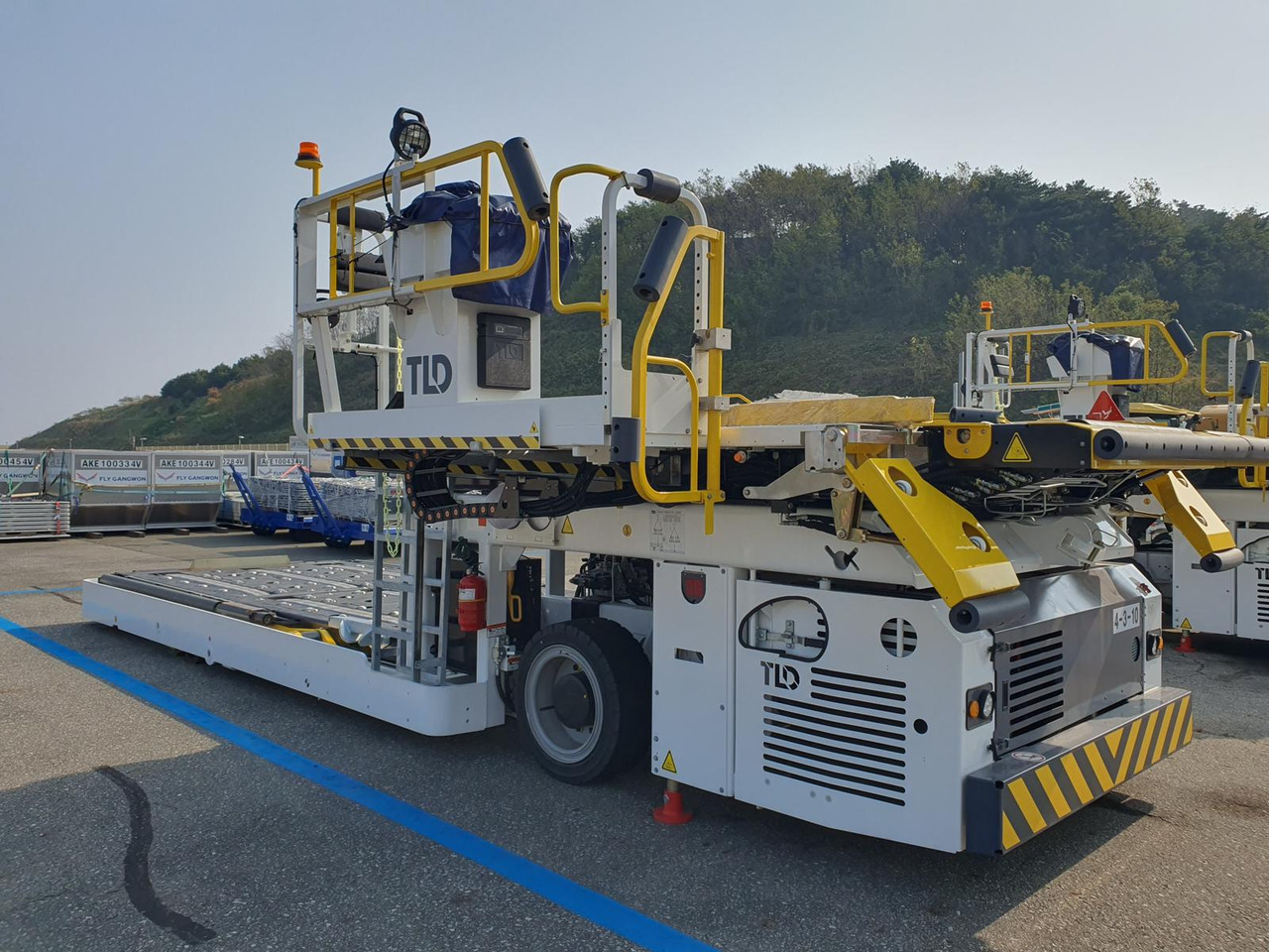 TLD Loader TXL838 - Konteinerių ir padėklų krautuvas: foto 1 TLD Loader TXL838 - Konteinerių ir padėklų krautuvas: foto 1
