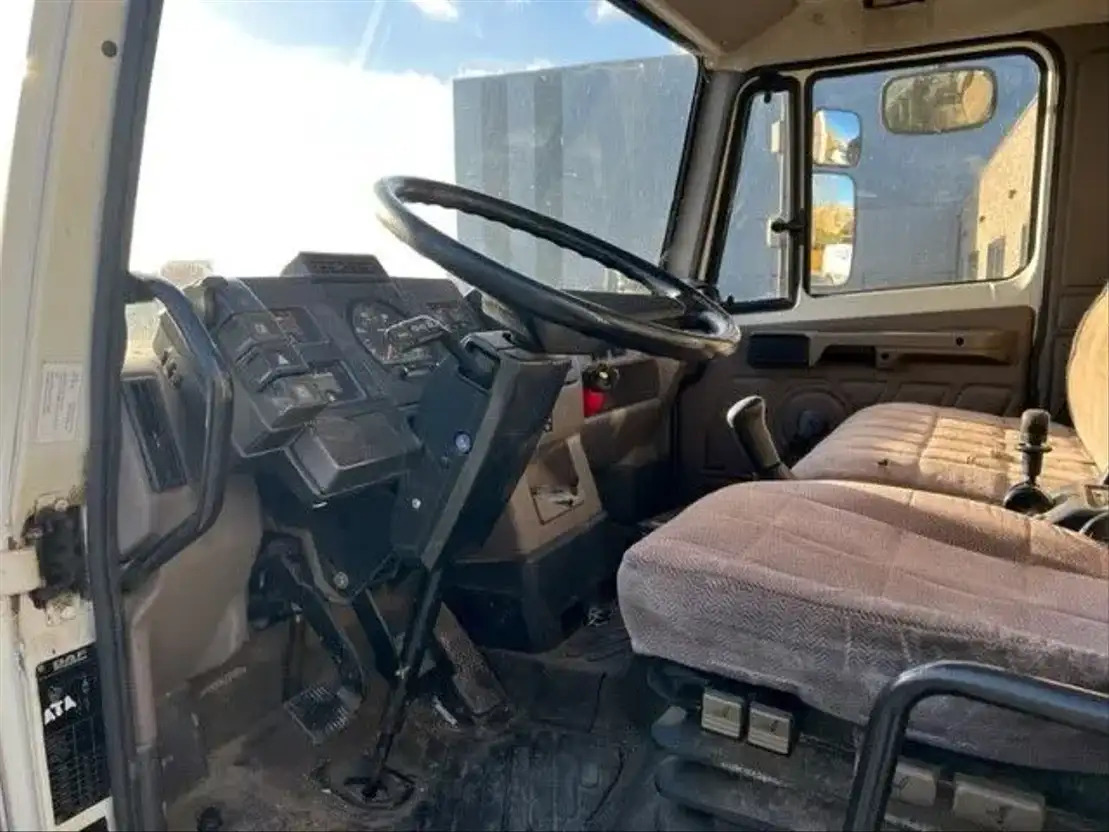 DAF LF 45.160 FA45.160 - Tentinis sunkvežimis: foto 5 DAF LF 45.160 FA45.160 - Tentinis sunkvežimis: foto 5