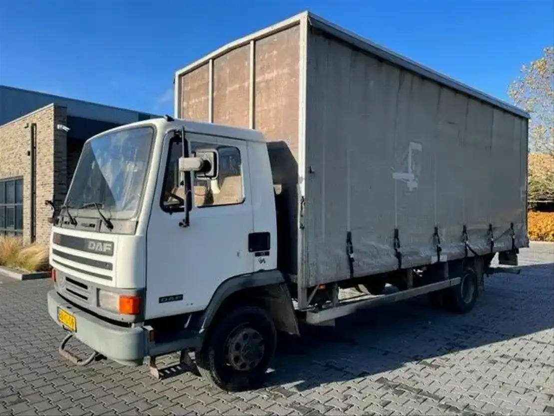 DAF LF 45.160 FA45.160 - Tentinis sunkvežimis: foto 1 DAF LF 45.160 FA45.160 - Tentinis sunkvežimis: foto 1