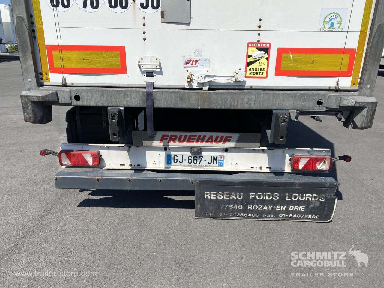 FRUEHAUF Dryfreight Standard Roller shutter door - Furgonas puspriekabė: foto 2 FRUEHAUF Dryfreight Standard Roller shutter door - Furgonas puspriekabė: foto 2