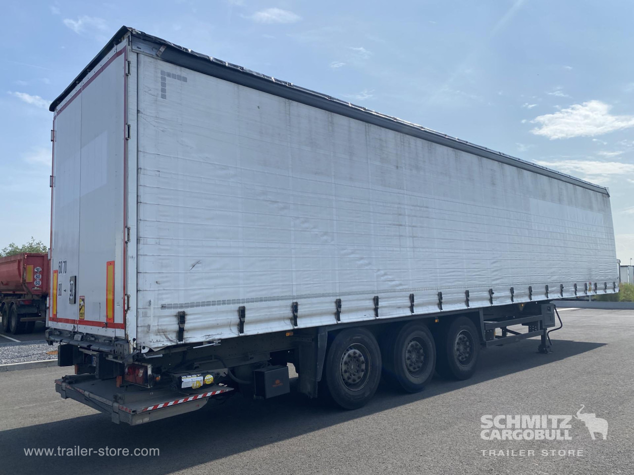 Tentinė puspriekabė SCHMITZ Curtainsider Mega Taillift: foto 9
