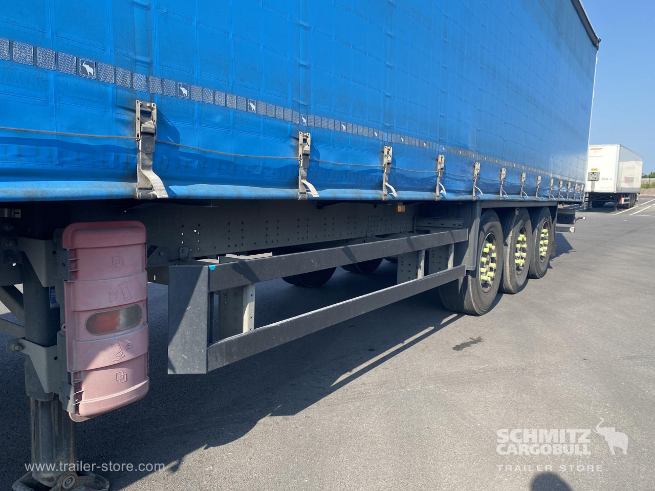 SCHMITZ Curtainsider Standard - Tentinė puspriekabė: foto 4 SCHMITZ Curtainsider Standard - Tentinė puspriekabė: foto 4