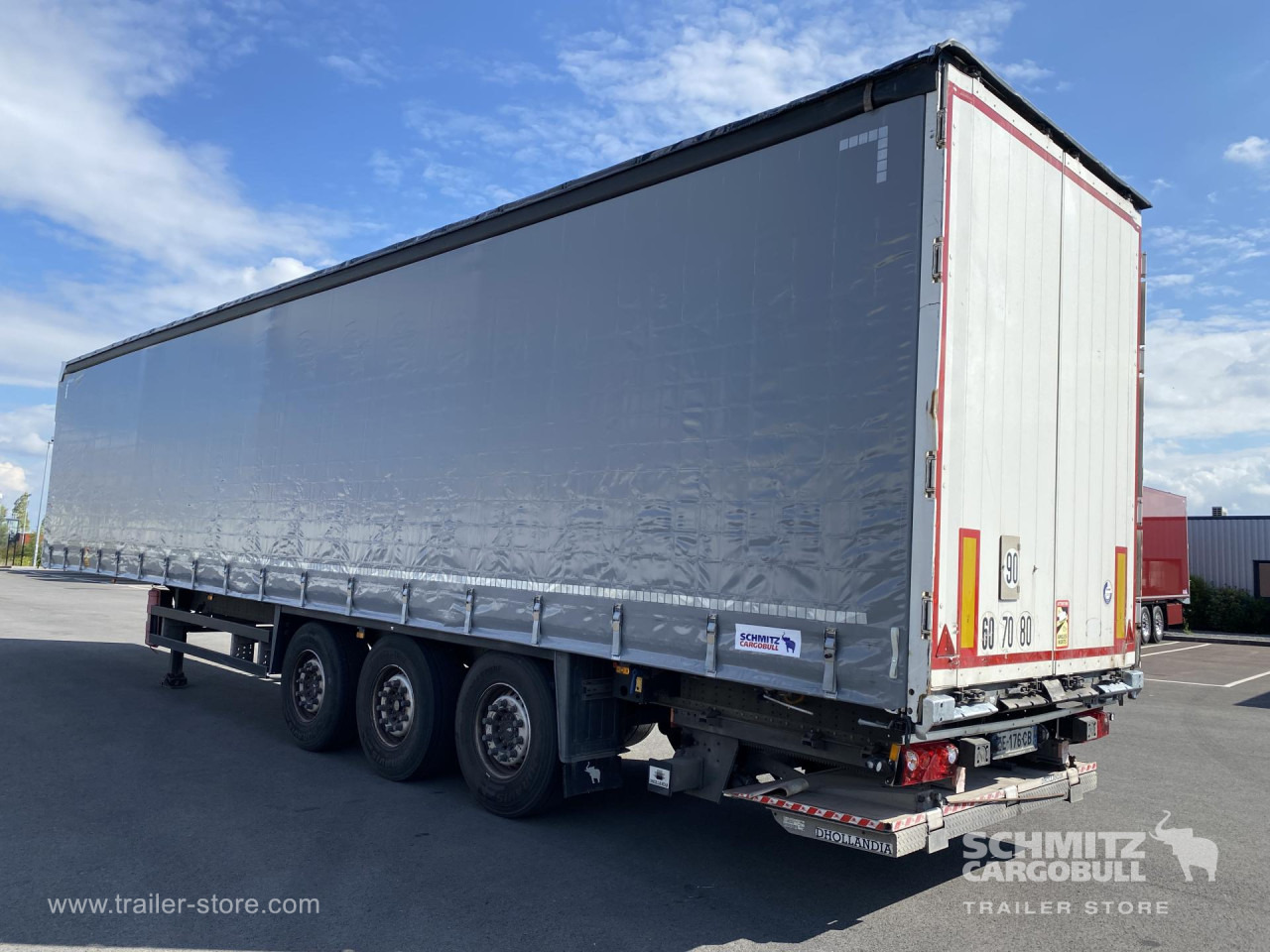 SCHMITZ Curtainsider Standard Taillift - Tentinė puspriekabė: foto 5 SCHMITZ Curtainsider Standard Taillift - Tentinė puspriekabė: foto 5