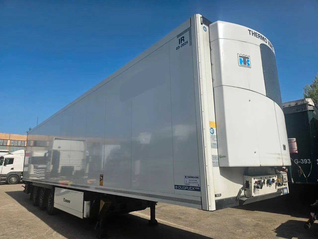 Krone SDR 27eL4-S - Frigo ThermoKing SLX300 - Lifting - Refrižeratorius puspriekabė: foto 2 Krone SDR 27eL4-S - Frigo ThermoKing SLX300 - Lifting - Refrižeratorius puspriekabė: foto 2