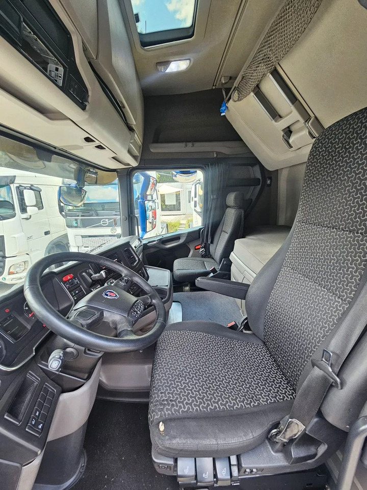 Scania R410 Standard - Full Spoiler - Retarder - Alloy - Vilkikas: foto 5 Scania R410 Standard - Full Spoiler - Retarder - Alloy - Vilkikas: foto 5
