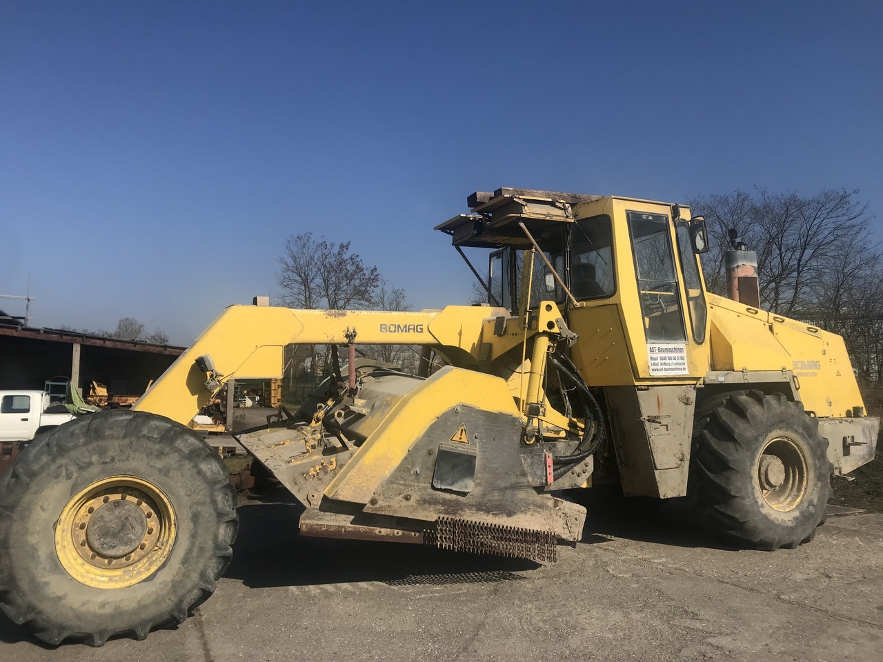 BOMAG MPH 122-2 - Grunto stabilizatorius: foto 1 BOMAG MPH 122-2 - Grunto stabilizatorius: foto 1