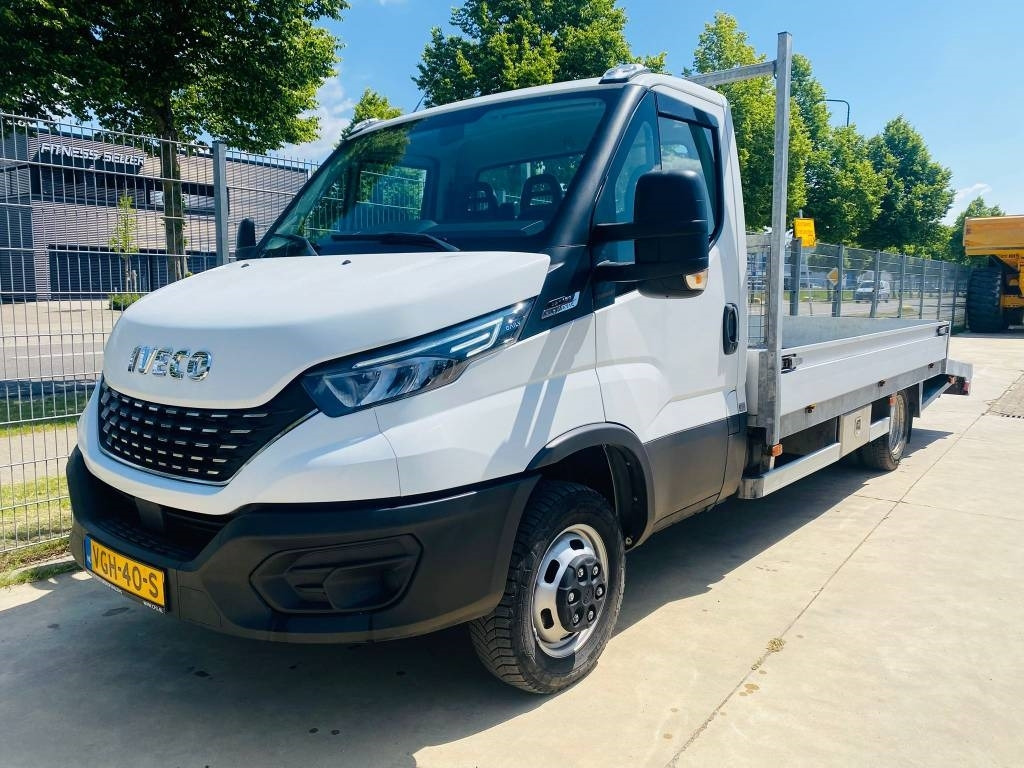 Iveco Daily 35 C18 - Furgonas su krovinių dėže: foto 3 Iveco Daily 35 C18 - Furgonas su krovinių dėže: foto 3