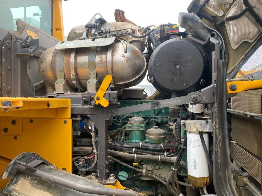 Ratinis krautuvas Volvo L 110 H: foto 15