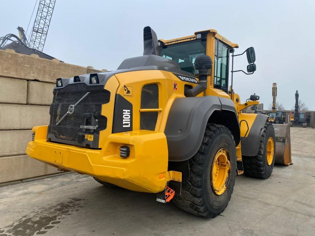 Ratinis krautuvas Volvo L 110 H: foto 6