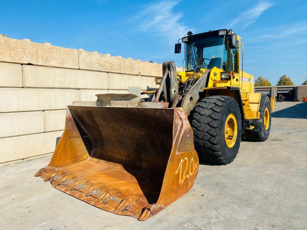 Volvo L 120 C - Ratinis krautuvas: foto 3 Volvo L 120 C - Ratinis krautuvas: foto 3