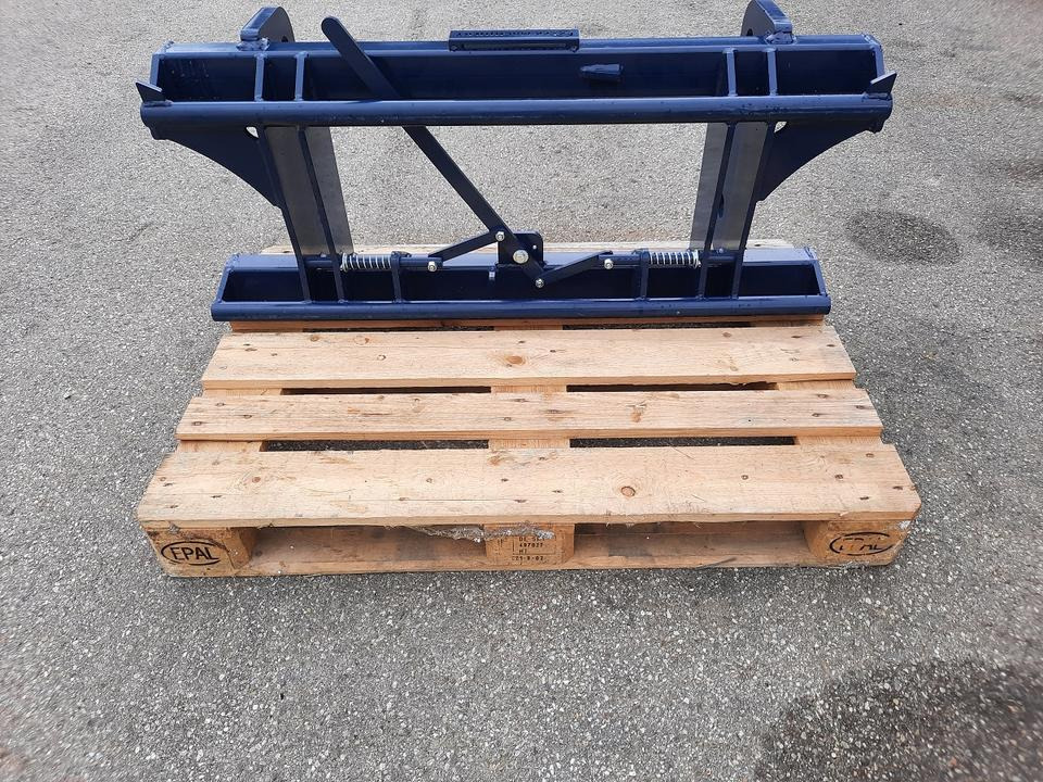 Euroadapter Weidemann Wacker groß Hoflader Radlader Euro Adapter - Greita jungtis: foto 3 Euroadapter Weidemann Wacker groß Hoflader Radlader Euro Adapter - Greita jungtis: foto 3