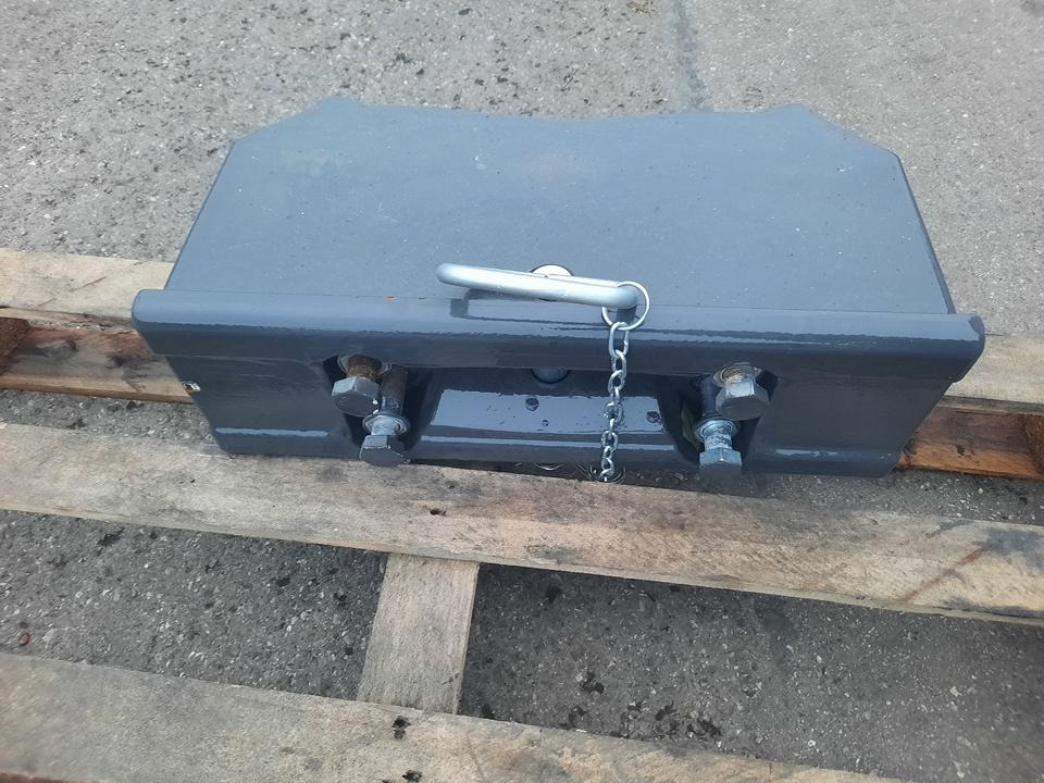 Front Gewicht Claas Schlepper Schleppergewicht Fendt - Atsvara: foto 1 Front Gewicht Claas Schlepper Schleppergewicht Fendt - Atsvara: foto 1