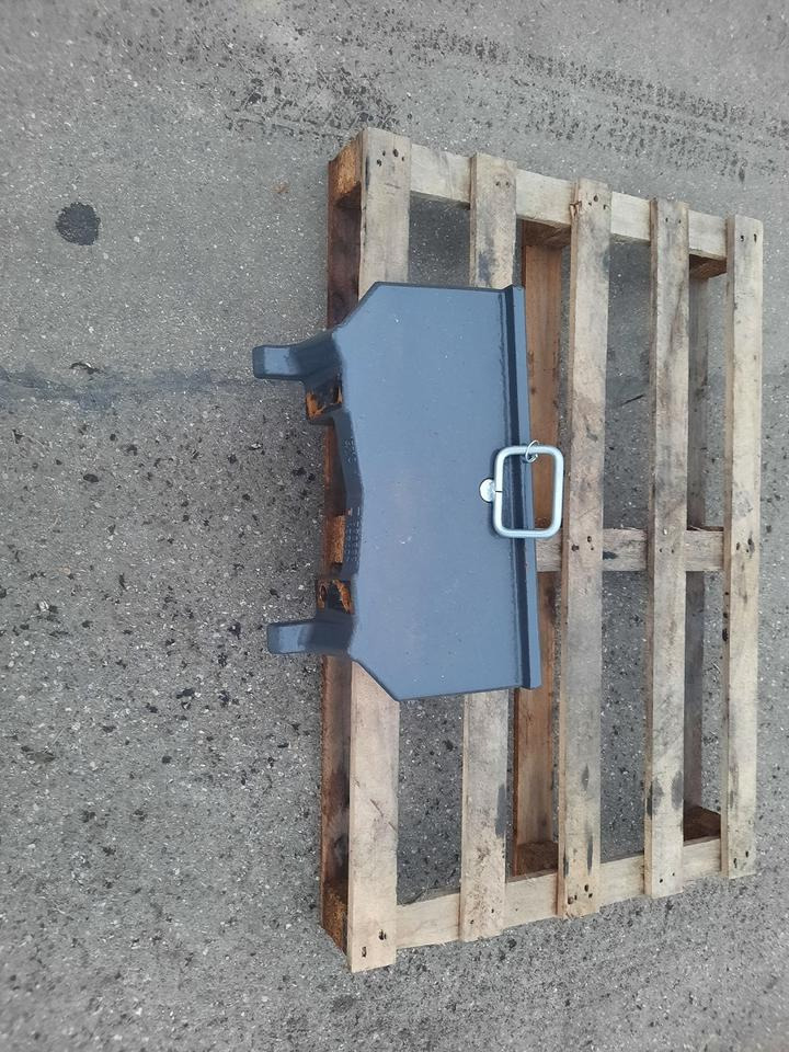 Front Gewicht Claas Schlepper Schleppergewicht Fendt - Atsvara: foto 4 Front Gewicht Claas Schlepper Schleppergewicht Fendt - Atsvara: foto 4