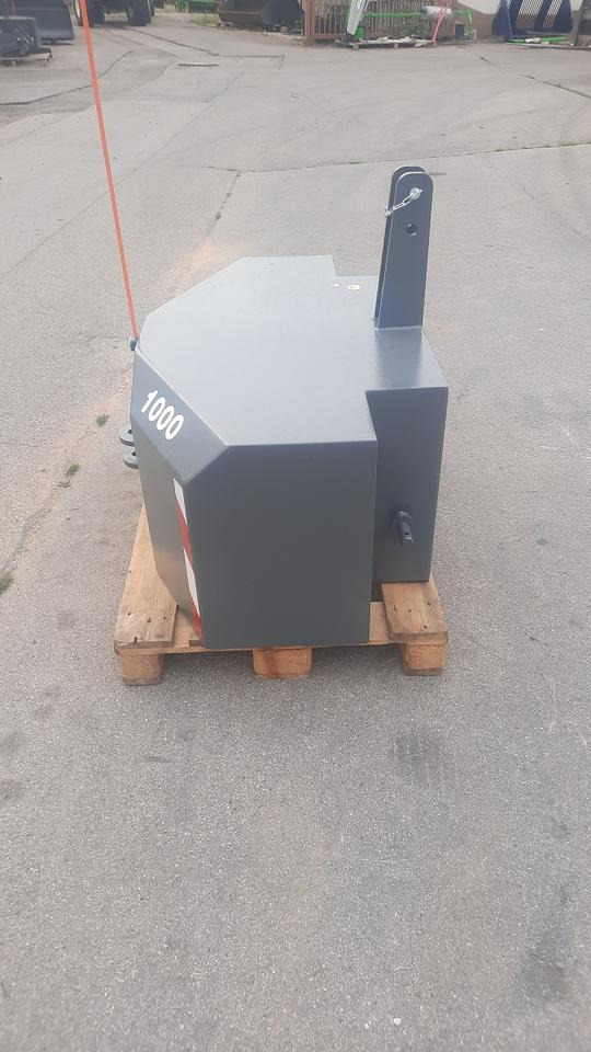 Frontgewicht Ballast Heckgewicht 1000kg Traktor Gewicht Fendt - Atsvara: foto 2 Frontgewicht Ballast Heckgewicht 1000kg Traktor Gewicht Fendt - Atsvara: foto 2