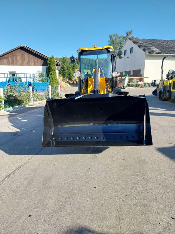 JCB 409 - Ratinis krautuvas: foto 2 JCB 409 - Ratinis krautuvas: foto 2