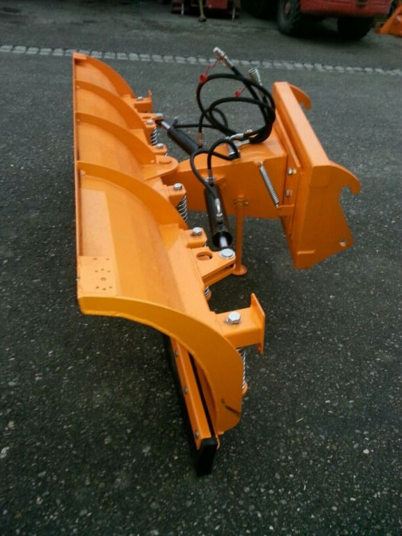 Kramer Schneeschild 2,6m 750, 5075, 850, 950, 1150 - Sniego peilis - Komunalinė/ Specializuota technika: foto 5 Kramer Schneeschild 2,6m 750, 5075, 850, 950, 1150 - Sniego peilis - Komunalinė/ Specializuota technika: foto 5