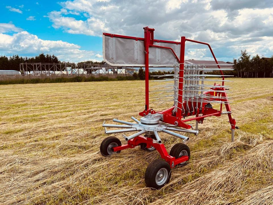 Kreiselschwader Schwader Agro Factory 4,2m KN-420 neu Krone - Šieno grėblys/ Vartytuvas: foto 2 Kreiselschwader Schwader Agro Factory 4,2m KN-420 neu Krone - Šieno grėblys/ Vartytuvas: foto 2