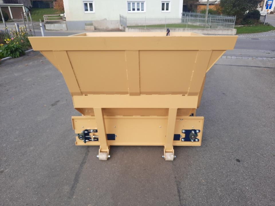 Liegeboxen Einstreugerät Futterverteilgerät Hoflader Radlader Cat - Gyvulininkystės įranga: foto 4 Liegeboxen Einstreugerät Futterverteilgerät Hoflader Radlader Cat - Gyvulininkystės įranga: foto 4