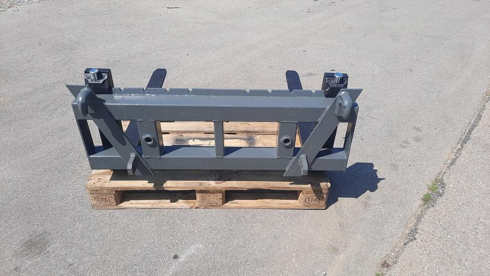 Palettengabel Euro Palettengabelträger Gabel Frontlader - Šakės: foto 4 Palettengabel Euro Palettengabelträger Gabel Frontlader - Šakės: foto 4