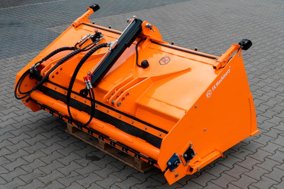 Salzstreuer Sandstreuer Splittstreuer Schlepper Traktor Fendt - Smėlio/ Druskos barstytuvas: foto 5 Salzstreuer Sandstreuer Splittstreuer Schlepper Traktor Fendt - Smėlio/ Druskos barstytuvas: foto 5