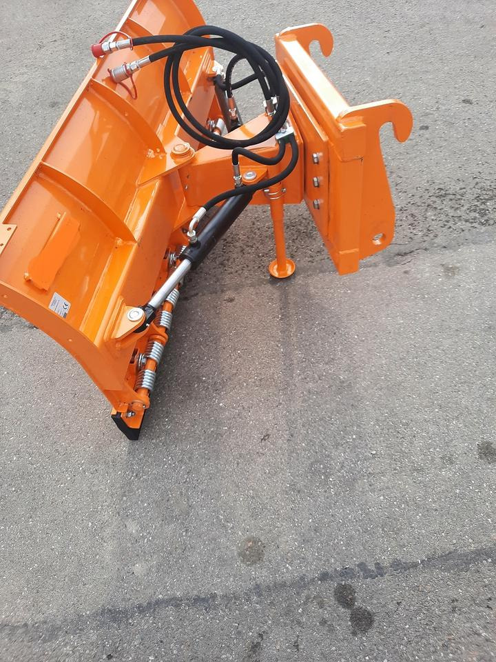 Schneeschild 1,5m Weidemann Kramer Schlepper Radlader Hoflader - Sniego peilis: foto 4 Schneeschild 1,5m Weidemann Kramer Schlepper Radlader Hoflader - Sniego peilis: foto 4