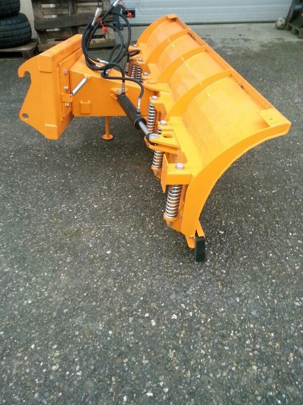 Schneeschild 2,6m Kramer Schlepper Radlader Hoflader Frontlader - Sniego peilis: foto 4 Schneeschild 2,6m Kramer Schlepper Radlader Hoflader Frontlader - Sniego peilis: foto 4