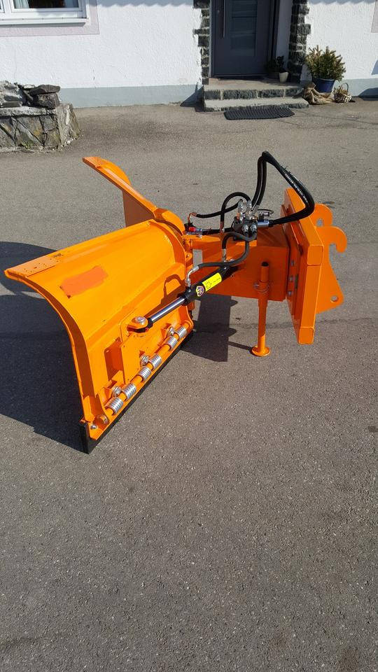 Schneeschild Vario 1,8m Schlepper Radlader Hoflader Kramer - Sniego peilis: foto 2 Schneeschild Vario 1,8m Schlepper Radlader Hoflader Kramer - Sniego peilis: foto 2
