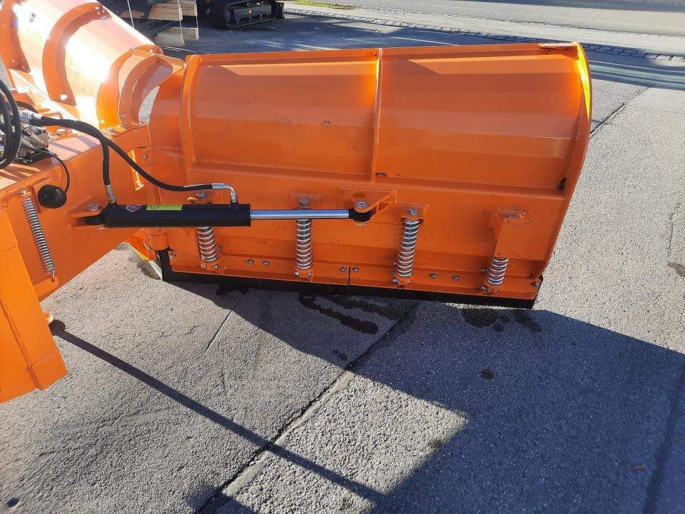 Schneeschild Vario 3,3m schwer Liebherr Kramer Schlepper Radlader - Sniego peilis: foto 2 Schneeschild Vario 3,3m schwer Liebherr Kramer Schlepper Radlader - Sniego peilis: foto 2