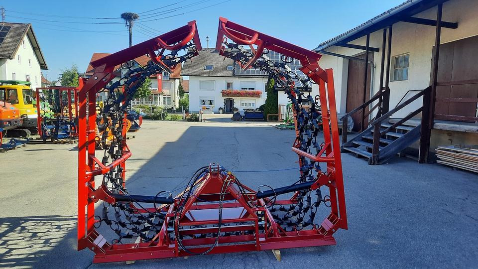 Wiesenegge 6 - 8m Wiesenstriegel Wiesenschleppe Traktor Egge - Pievų priežiūros akėčių: foto 5 Wiesenegge 6 - 8m Wiesenstriegel Wiesenschleppe Traktor Egge - Pievų priežiūros akėčių: foto 5