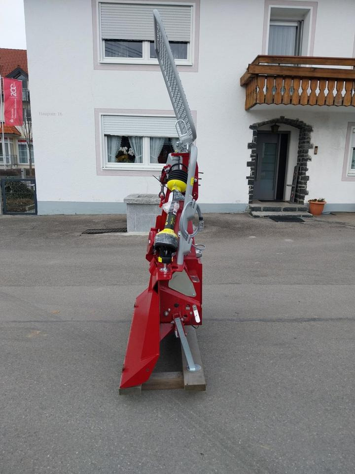 Neue Forstseilwinde Seilwinde Tajfun EGV 55 AHK Funk 35, 55, 65 - Auto gervė - Miško technika: foto 2 Neue Forstseilwinde Seilwinde Tajfun EGV 55 AHK Funk 35, 55, 65 - Auto gervė - Miško technika: foto 2