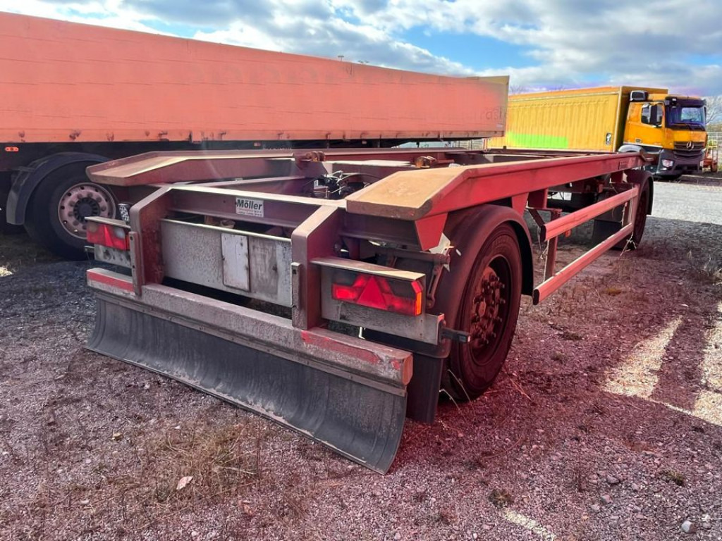 HUEFFERMANN 2-achs Abrollanhänger HAR 18.70 Containeranhänger Außenrollenanhg. - Kablio/ Skip loader priekaba: foto 5 HUEFFERMANN 2-achs Abrollanhänger HAR 18.70 Containeranhänger Außenrollenanhg. - Kablio/ Skip loader priekaba: foto 5