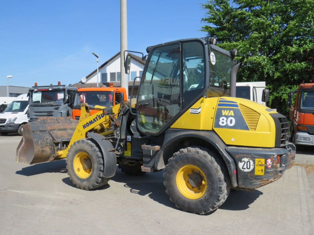 KOMATSU HANOMAG Radlader WA 80 - 6 Radlader - Ratinis krautuvas: foto 3 KOMATSU HANOMAG Radlader WA 80 - 6 Radlader - Ratinis krautuvas: foto 3