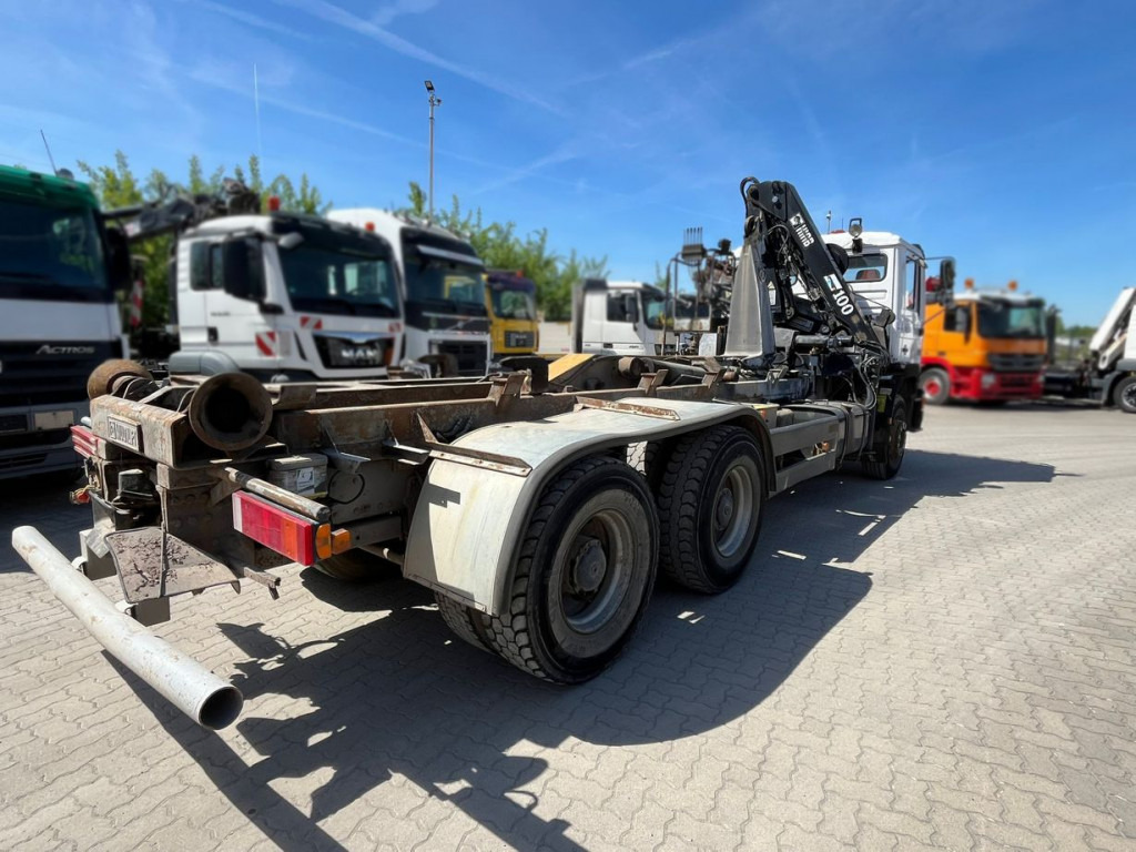 MAN F2000 27.342 6x4 Abrollkipper mit Kran - Hook-lift sunkvežimis, Sunkvežimis su kranu: foto 4 MAN F2000 27.342 6x4 Abrollkipper mit Kran - Hook-lift sunkvežimis, Sunkvežimis su kranu: foto 4