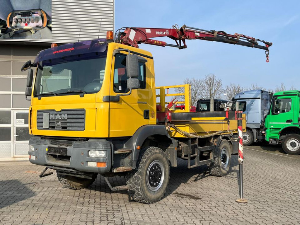 MAN TG-M 18.280 4x4 Pritsche Kran Singelreifen Funkfernbedienung - Platforminis/ Bortinis sunkvežimis, Sunkvežimis su kranu: foto 1 MAN TG-M 18.280 4x4 Pritsche Kran Singelreifen Funkfernbedienung - Platforminis/ Bortinis sunkvežimis, Sunkvežimis su kranu: foto 1