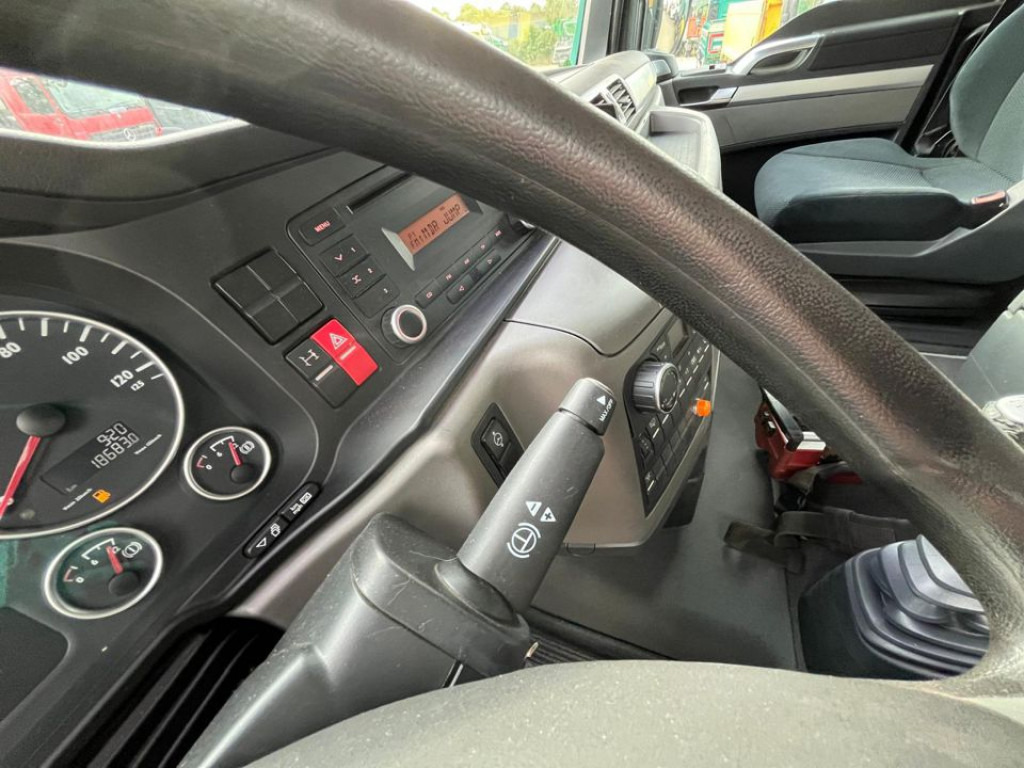 MAN TG-X 26.440 6x2-2 BL Pritsche Heckkran Fassi 360 36m to, Lenk Lift - Platforminis/ Bortinis sunkvežimis, Sunkvežimis su kranu: foto 2 MAN TG-X 26.440 6x2-2 BL Pritsche Heckkran Fassi 360 36m to, Lenk Lift - Platforminis/ Bortinis sunkvežimis, Sunkvežimis su kranu: foto 2