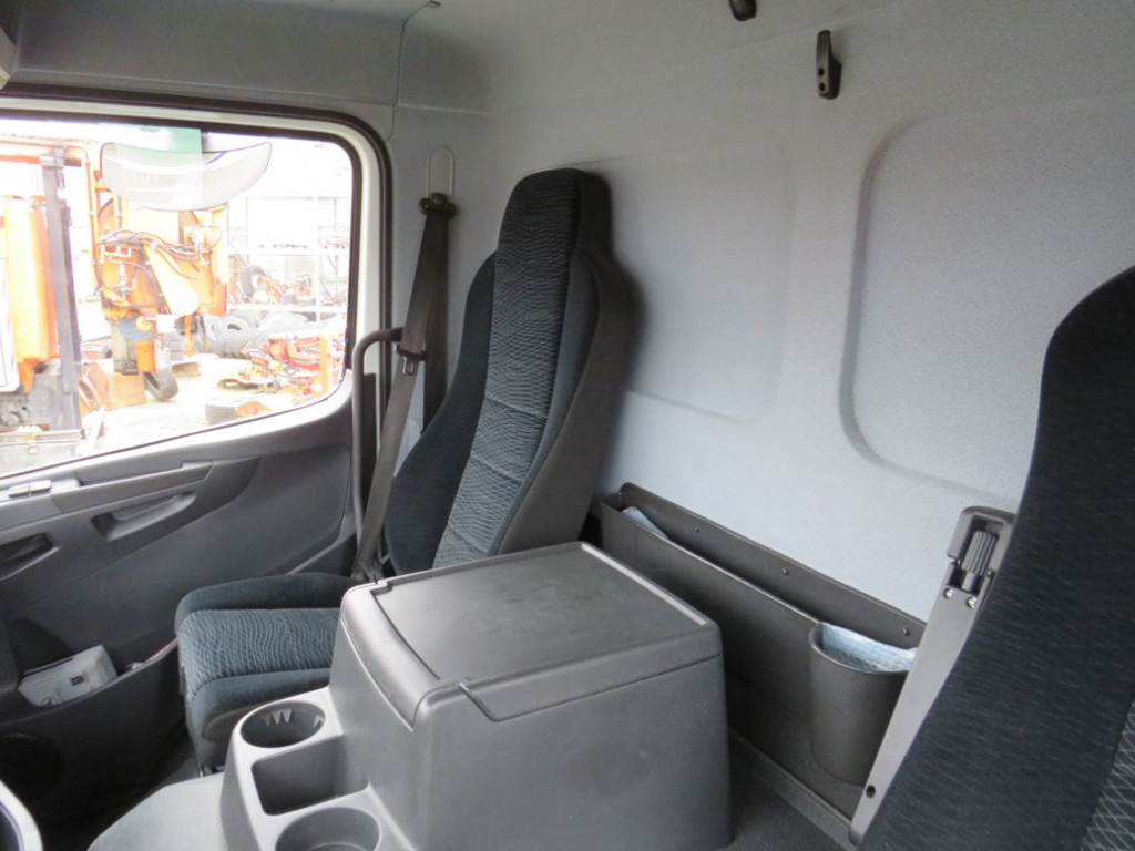 MERCEDES-BENZ Atego 1224 L Pritsche LBW LBW 1.5to - Tentinis sunkvežimis: foto 3 MERCEDES-BENZ Atego 1224 L Pritsche LBW LBW 1.5to - Tentinis sunkvežimis: foto 3