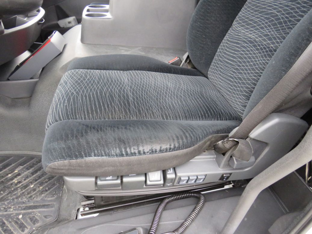 MERCEDES-BENZ Atego 1224 L Pritsche LBW LBW 1.5to - Tentinis sunkvežimis: foto 2 MERCEDES-BENZ Atego 1224 L Pritsche LBW LBW 1.5to - Tentinis sunkvežimis: foto 2