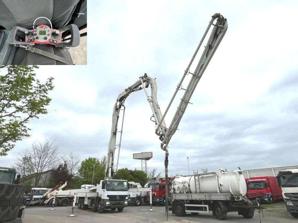 Mercedes-Benz Actros 3241 B 8x4 Betonpumpe Putzmeister 42m - Betono siurblys: foto 4 Mercedes-Benz Actros 3241 B 8x4 Betonpumpe Putzmeister 42m - Betono siurblys: foto 4