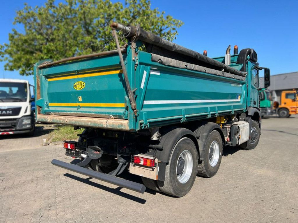 Mercedes-Benz Arocs 2636 6x6 HAD 3-Achs Allradkipper Meiller Mercedes-Benz Arocs 2636 6x6 HAD 3-Achs Allradkipper Meiller - Savivartis sunkvežimis: foto 4 Mercedes-Benz Arocs 2636 6x6 HAD 3-Achs Allradkipper Meiller Mercedes-Benz Arocs 2636 6x6 HAD 3-Achs Allradkipper Meiller - Savivartis sunkvežimis: foto 4
