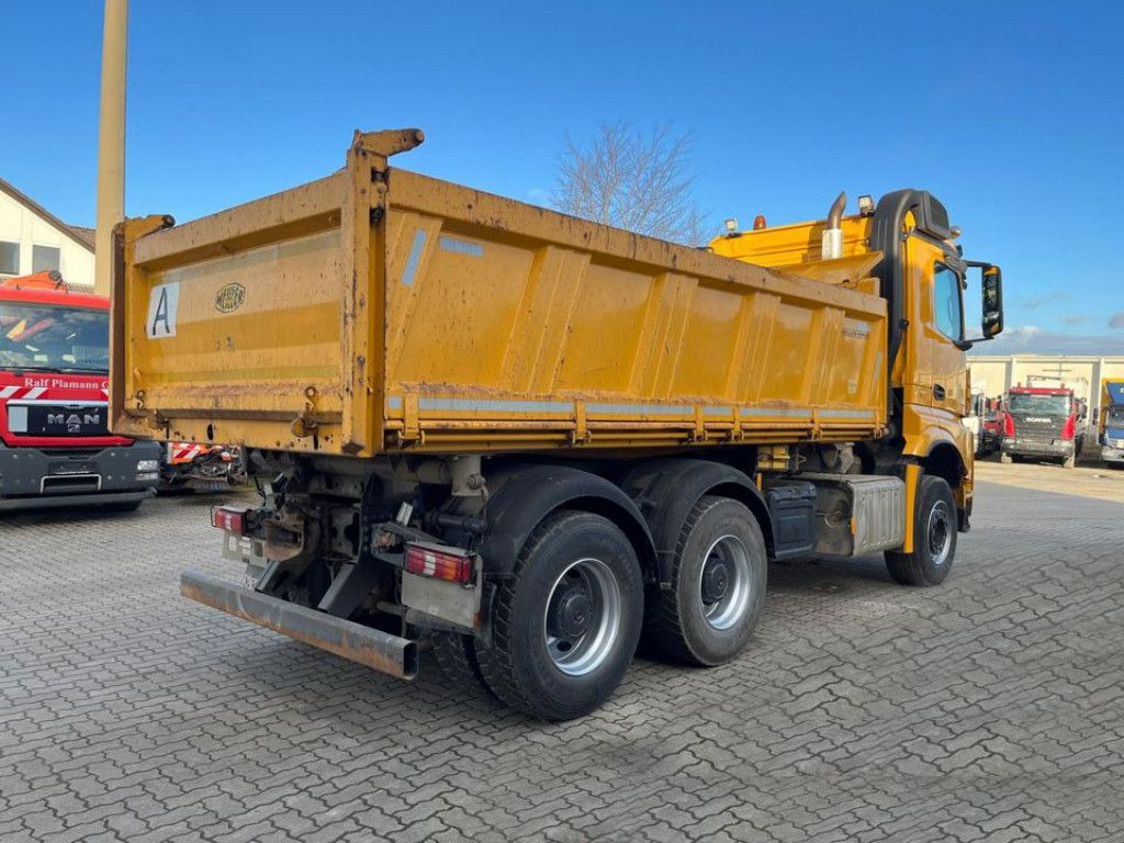Mercedes-Benz Arocs 2663 6x4 3-Achs Kipper Meiller Bordmatik - Savivartis sunkvežimis: foto 5 Mercedes-Benz Arocs 2663 6x4 3-Achs Kipper Meiller Bordmatik - Savivartis sunkvežimis: foto 5