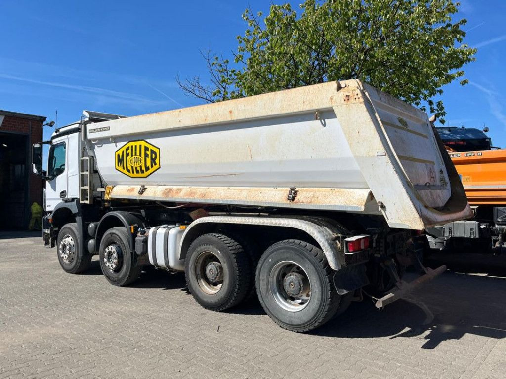 Mercedes-Benz Arocs 3240 B 8x4 4 Achs Muldenkipper Meiller - Savivartis sunkvežimis: foto 3 Mercedes-Benz Arocs 3240 B 8x4 4 Achs Muldenkipper Meiller - Savivartis sunkvežimis: foto 3