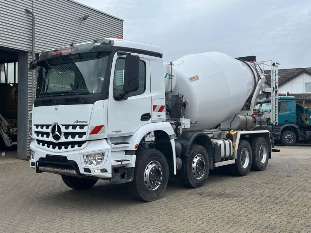Mercedes-Benz Arocs 3240 B 8x4 Betonmischer Deutsch Top Stette - Betonvežis: foto 1 Mercedes-Benz Arocs 3240 B 8x4 Betonmischer Deutsch Top Stette - Betonvežis: foto 1