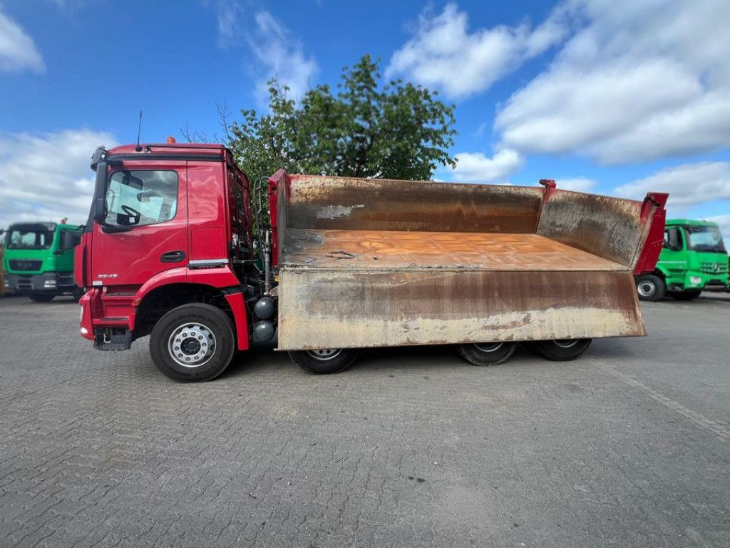 Mercedes-Benz Arocs 3243 8x4 4-Achs Kipper Bordmatik - Savivartis sunkvežimis: foto 5 Mercedes-Benz Arocs 3243 8x4 4-Achs Kipper Bordmatik - Savivartis sunkvežimis: foto 5